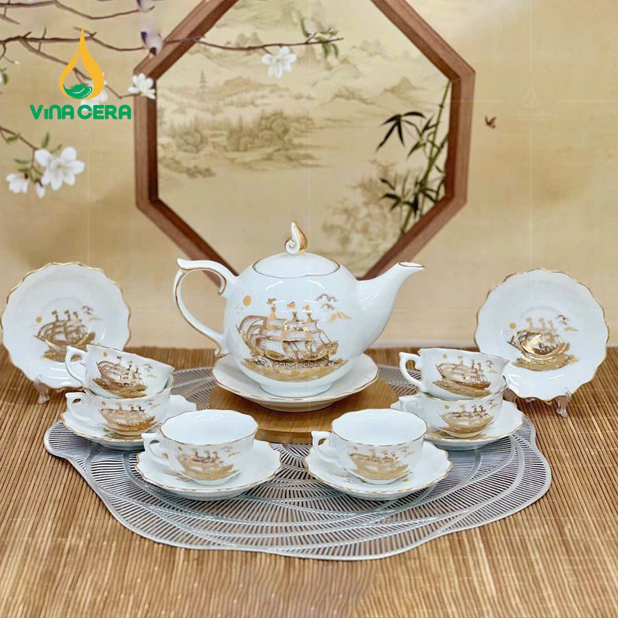 Bộ Trà Quà Tặng Doanh Nghiệp Có Ý Nghĩa Gì? 7 Giá Trị Khiến Nhiều Doanh Nghiệp Lựa Chọn Bộ Ấm Trà Mẫu Đơn Vẽ Vàng VN AC 42