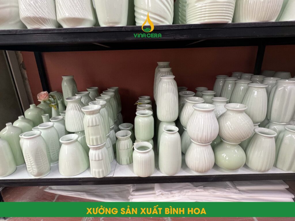 Mẫu Bình Hoa Mini Sứ Trắng Vẽ Họa Tiết - SVN BH 27032402 xuong san xuat binh hoa vinacera 30