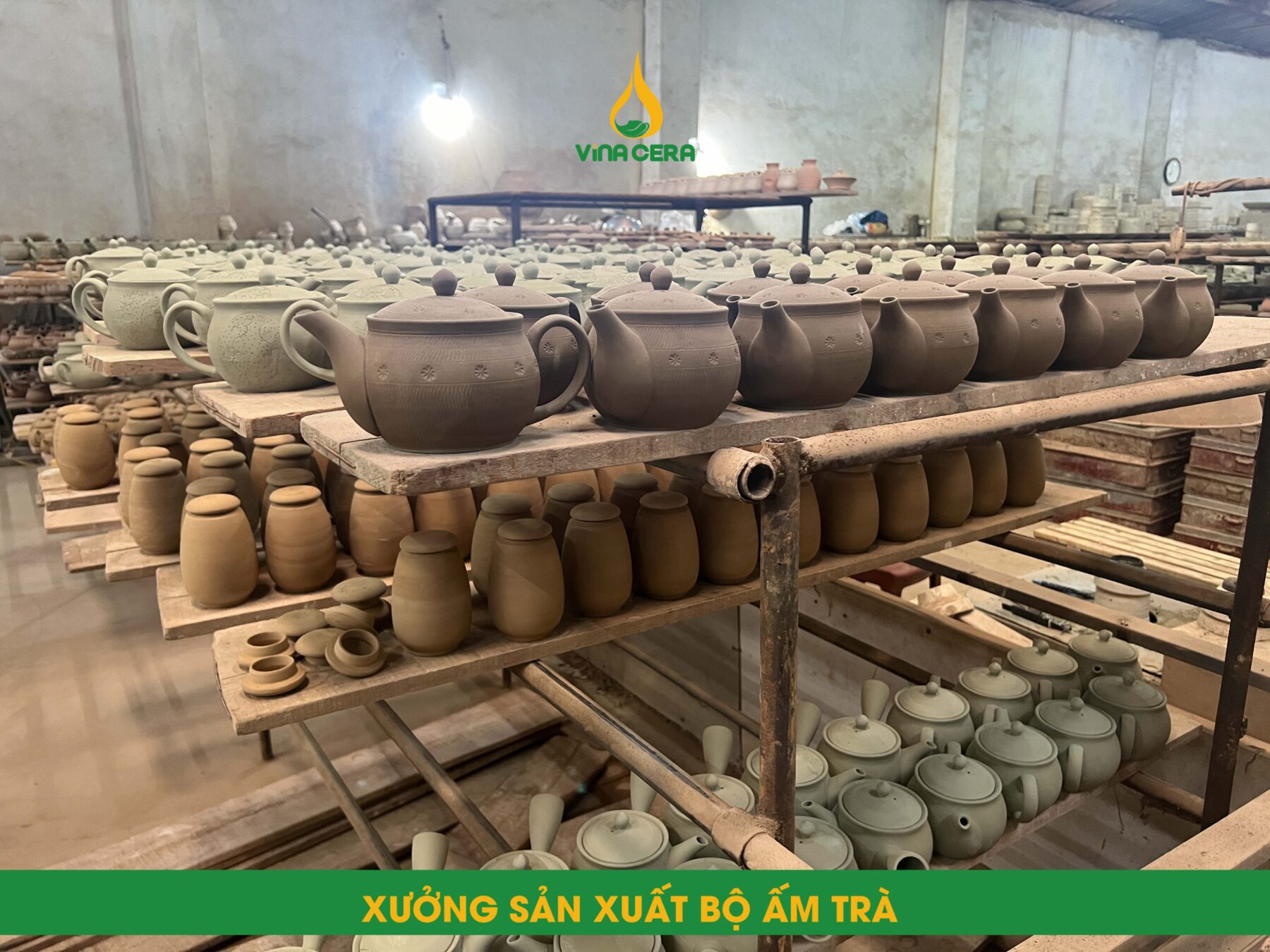 Bộ Ấm Trà Men Rạn Bọc Đồng Dáng Quả Hồng Hoạ Tiết Sơn Thuỷ - BTMR-0462424 xưởng sản xuất ấm trà bát tràng