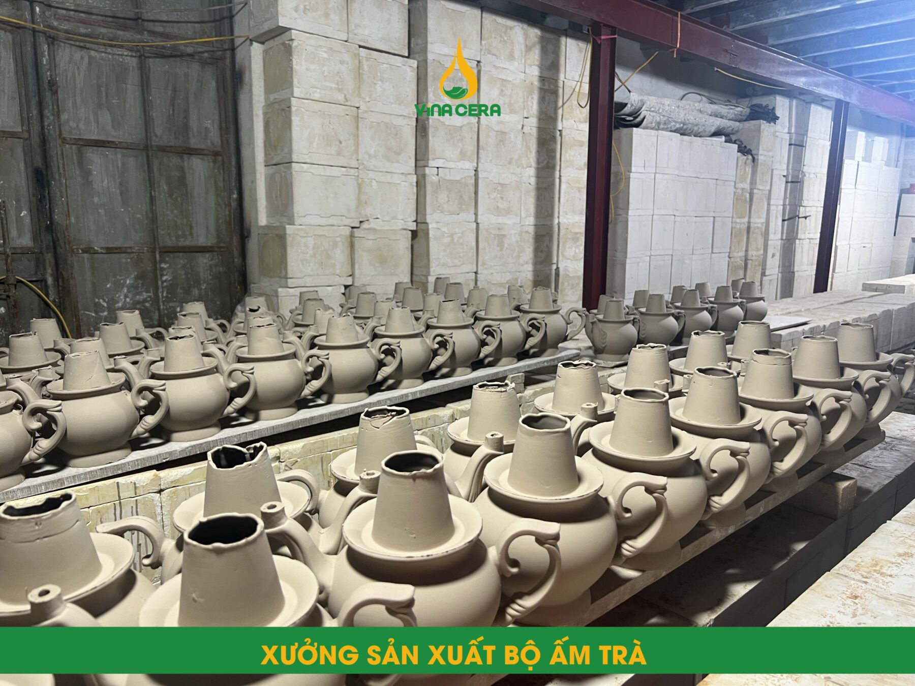 Bộ Ấm Trà Dáng Quai K Chỉ Xanh - SVN BAT 21032409 xưởng sản xuất ấm trà bát tràng