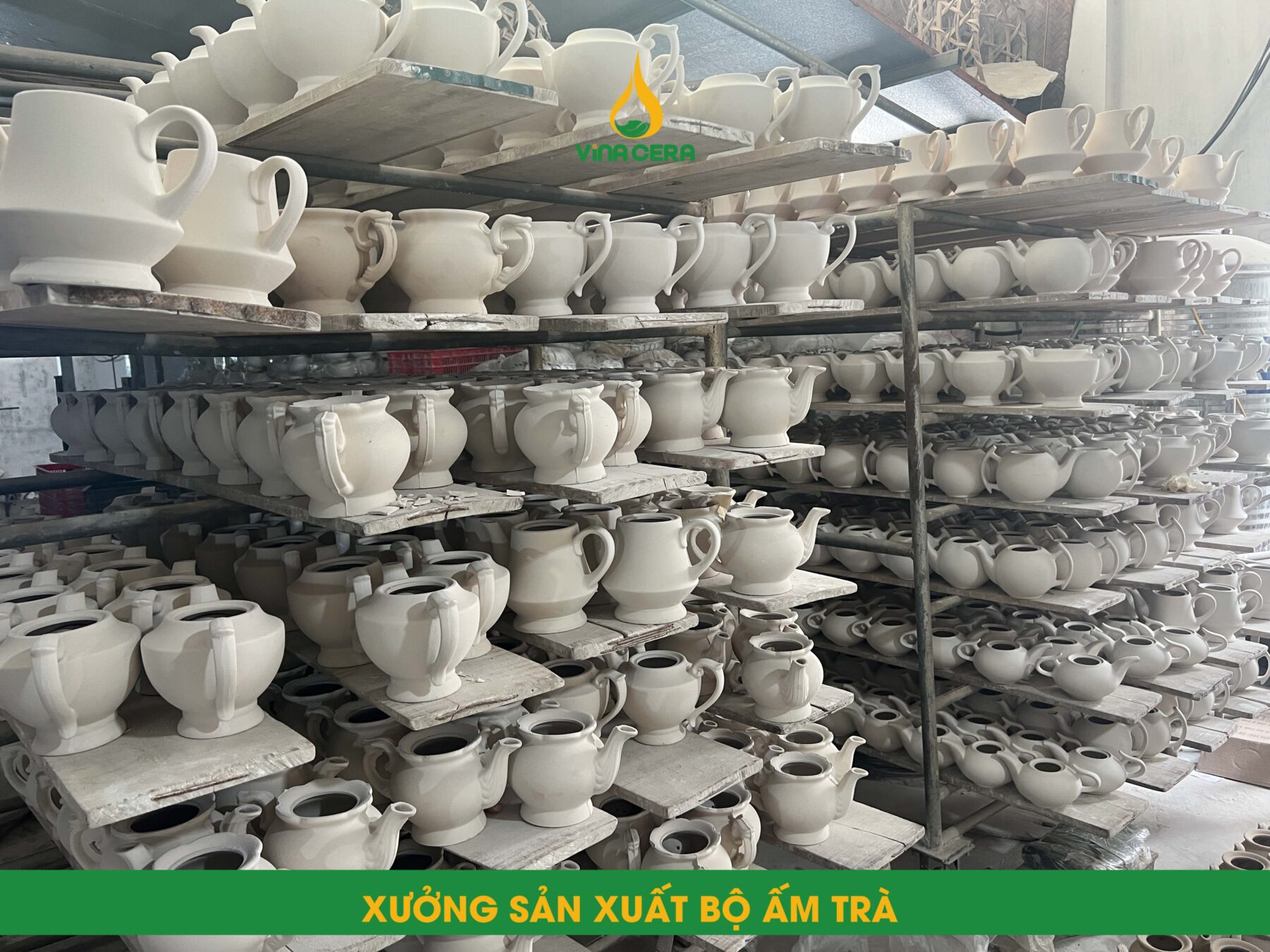 Bộ Trà Hoàng Cung Chỉ Vàng - SVN BAT 22032405 xưởng sản xuất ấm trà bát tràng