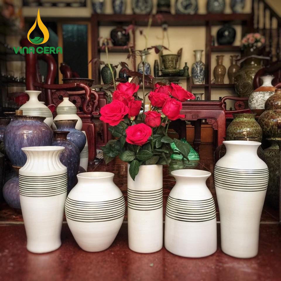 Bình Hoa Gốm Họa Tiết Sọc Đen