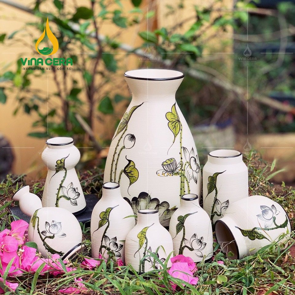 Bình Hoa Gốm Bát Tràng Vẽ Sen Chuồn - SVN BH 13042401 Bình Hoa Gốm Bát Tràng Vẽ Sen Chuồn