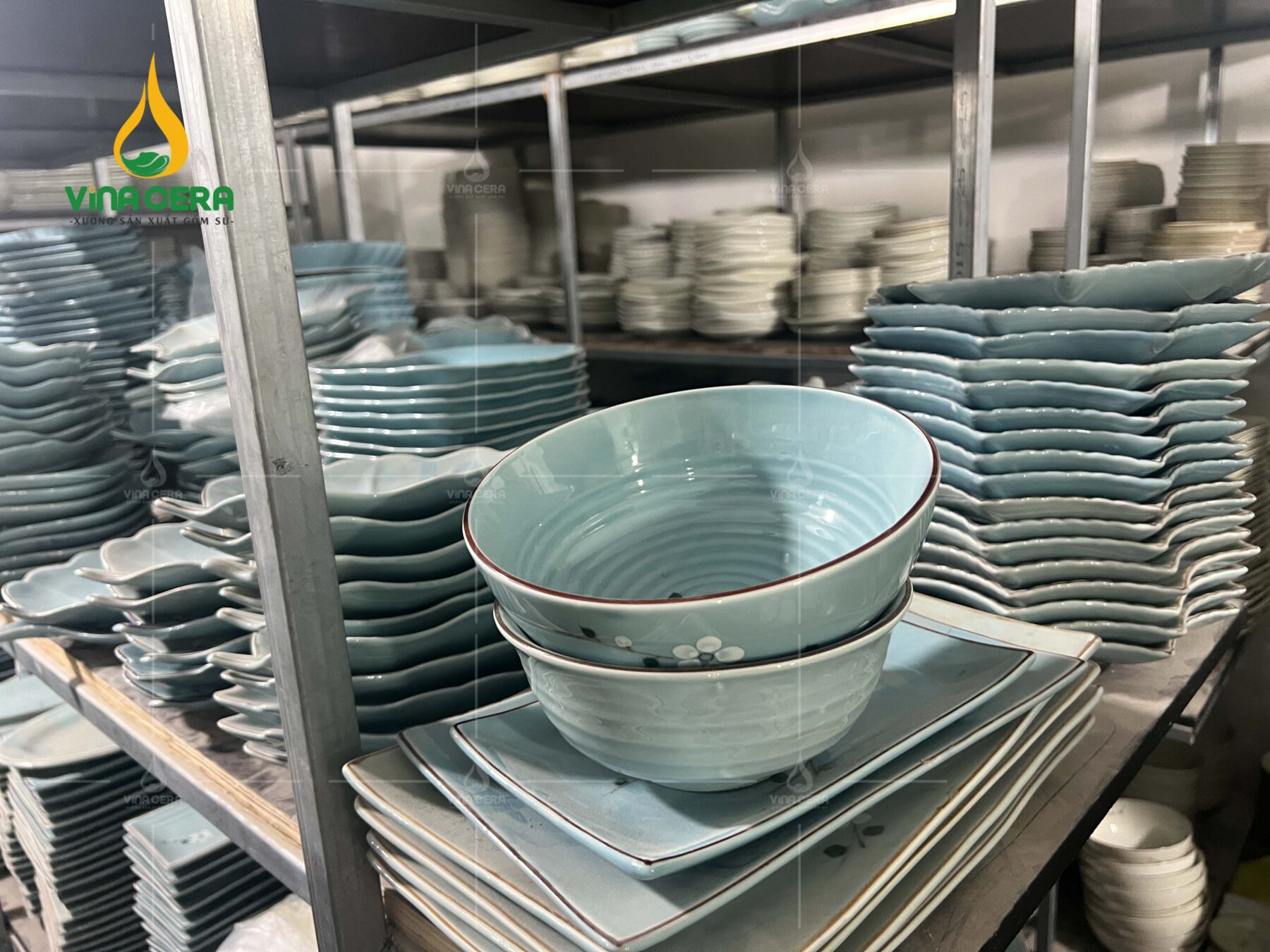 Chén Cơm Sứ Men Ngọc Vẽ Hoa Đào - SVN BC 10052401 bo ban an men xanh ngoc ve hoa dao 1