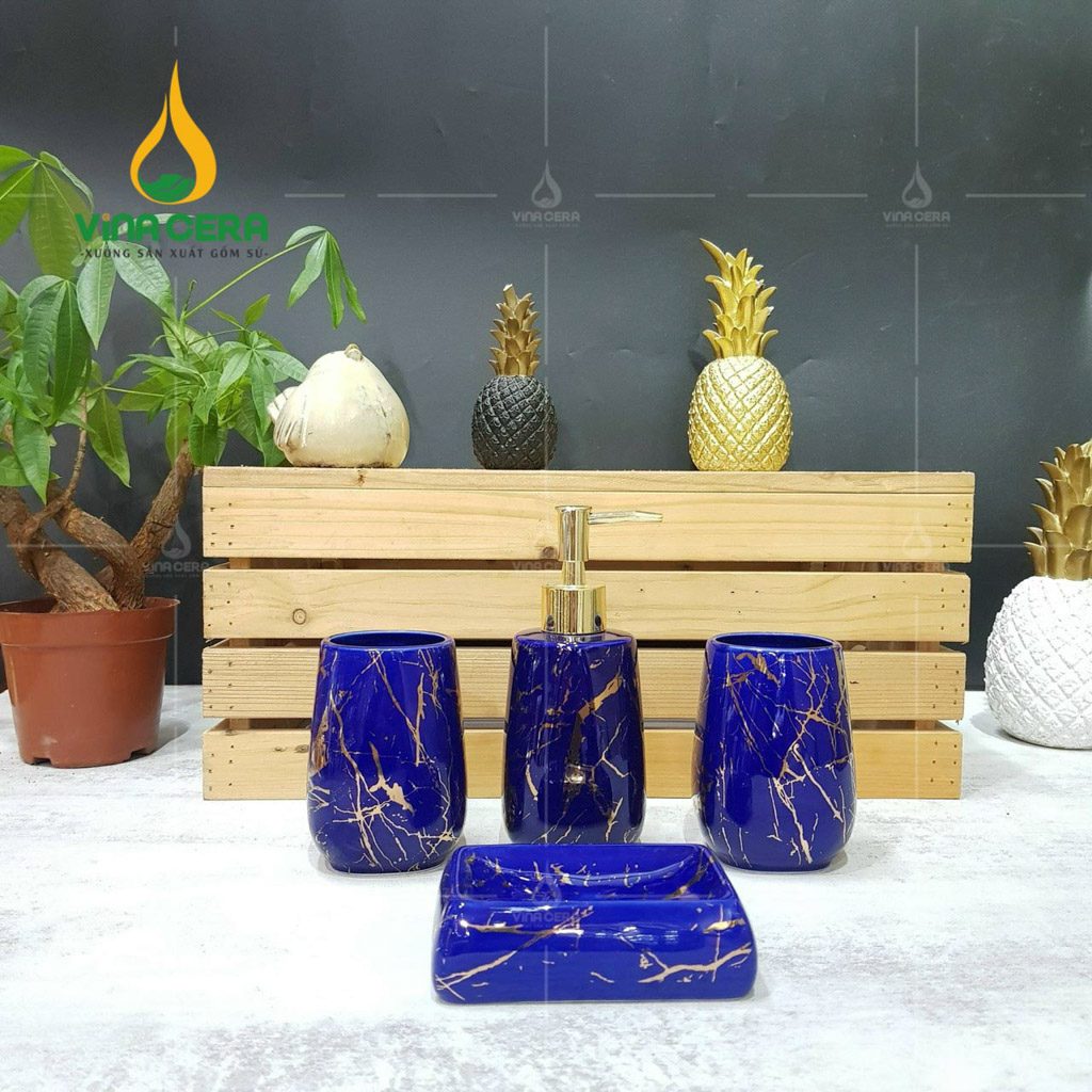 Bộ Nhà Tắm Bằng Sứ In Logo