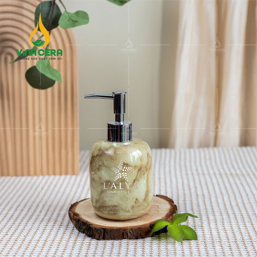 Bộ Nhà Tắm Bằng Sứ In Logo