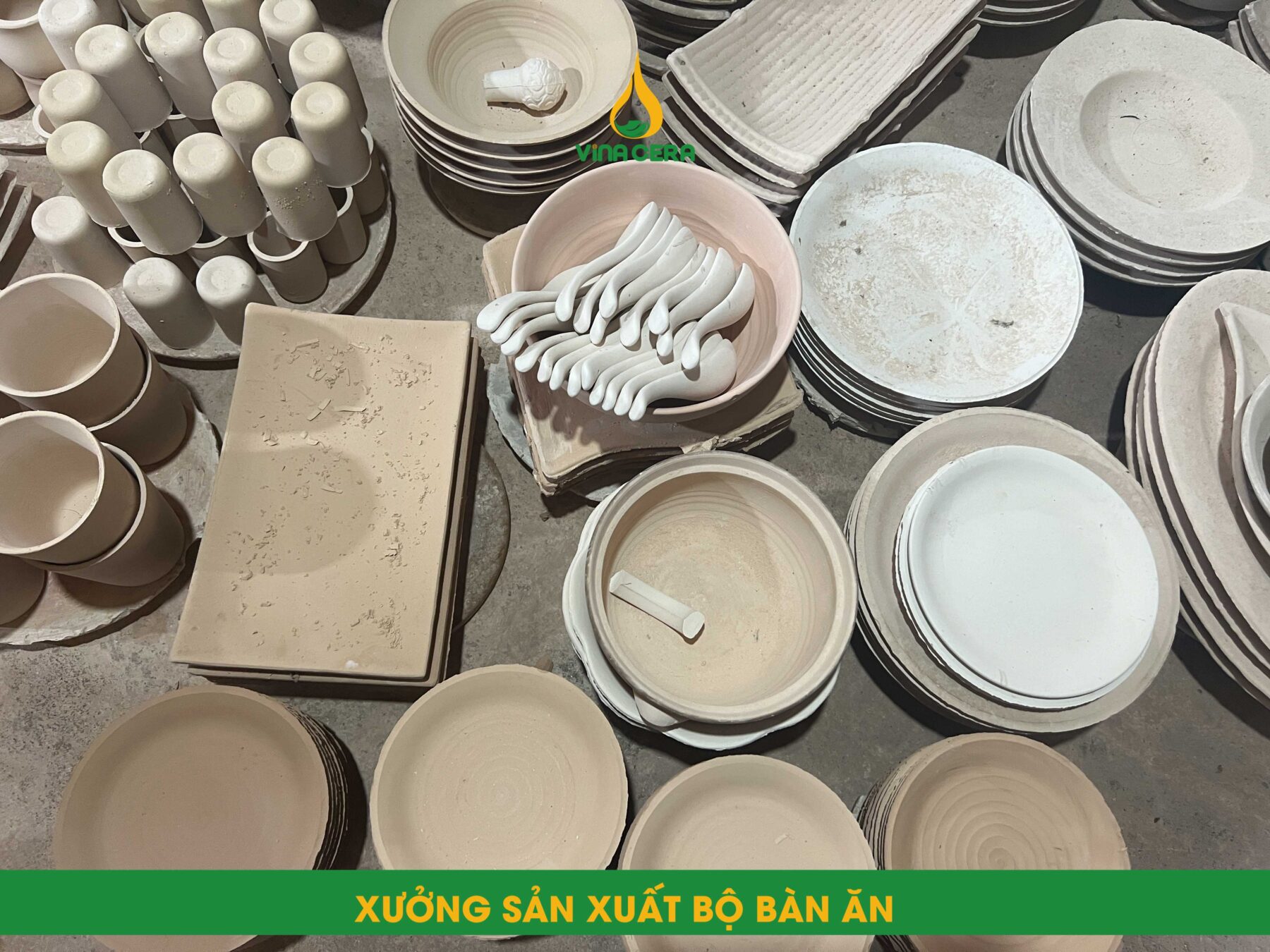 Bộ Trà Quyền Vương Chỉ Vàng - SVN BAT 22032404 xuong san xuat bo ban an vinacera 15