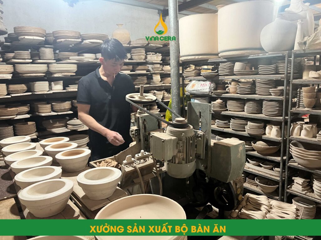 Chén Đĩa Sứ Men Ngọc Vẽ Hoa Đào - SVN BBA 02042403 xuong san xuat bo ban an vinacera 18