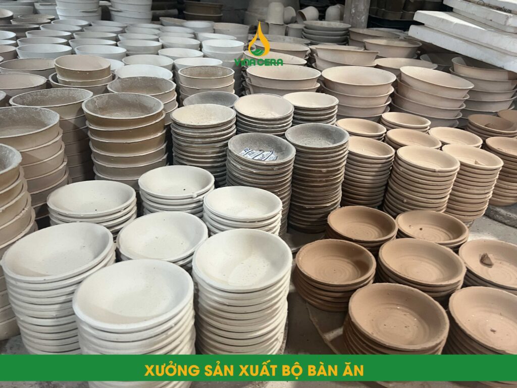 Xưởng sản xuất Bộ bàn ăn Vinacera