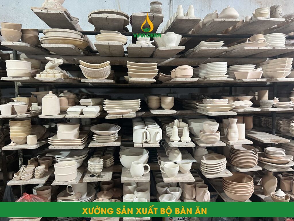 Bộ Chén Đĩa Men Ba Màu - SVN BBA 02042402 Xưởng sản xuất gốm sứ Vinacera