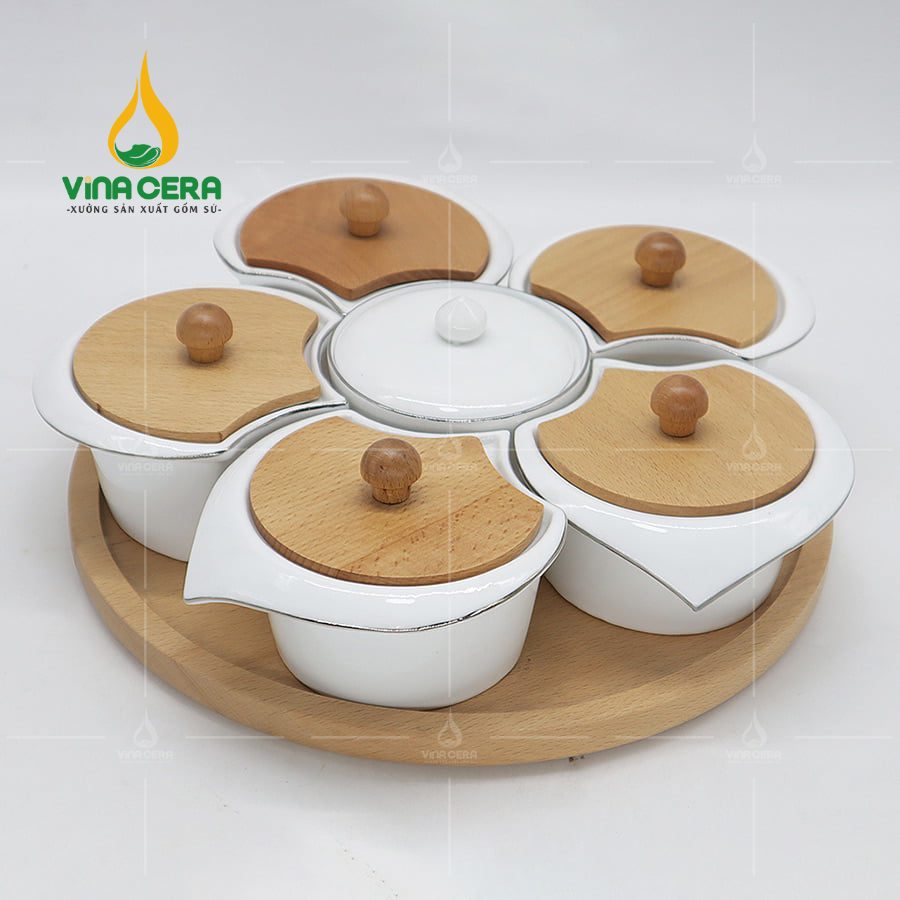 99+ Mẫu Khay Mứt Sứ làm quà tặng Tết đẹp ( Nhận Catalogue ) Khay Mứt Sứ 5 Cánh Hoa Mai Nắp Gỗ