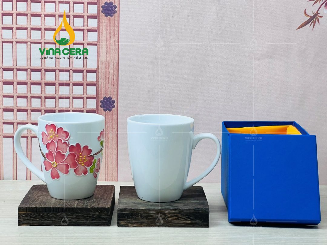 Ly Sứ Bầu Có Nắp Đậy Kèm Thìa LS-1852324 ly su 1