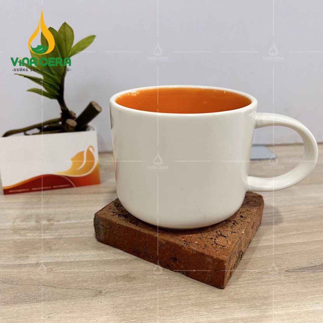 Ly Sứ Bát Tràng Trắng Lòng Vàng