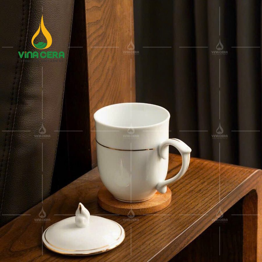 Ly Sứ Trắng In Logo Chóp Lửa Kẻ Vàng