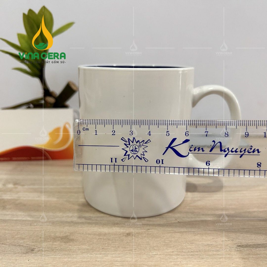 Ly Sứ Quai C Bát Tràng Trắng Lòng Màu