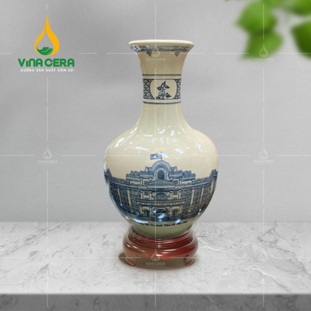 Giải Mã Ý Nghĩa Phong Thủy Của Bình Hút Lộc Bình hút lộc dáng tỏi vẽ theo yêu cầu