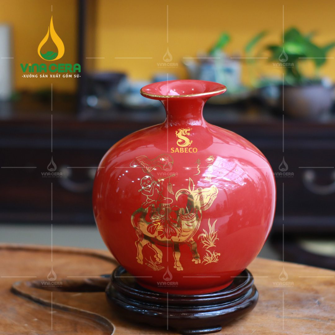 Xưởng Sản Xuất Bình Hút Tài Lộc Bát Tràng Theo Yêu Cầu - Giá Tốt Bình hút lộc Mục Đồng đỏ