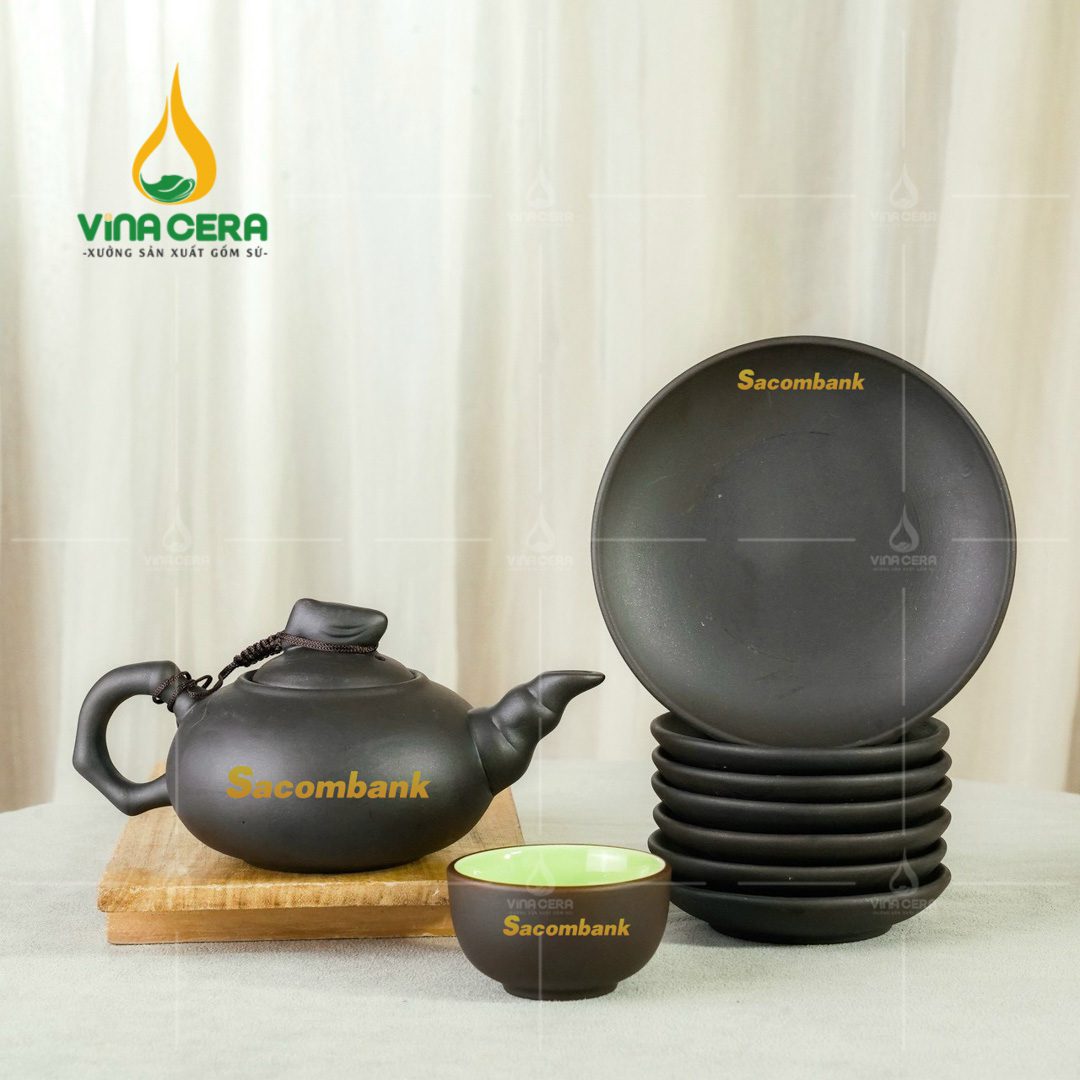 Tìm Hiểu Quy Trình Sản Xuất Gốm Sứ Bát Tràng Từ Xưởng Bộ ấm trà gốm in logo theo yêu cầu