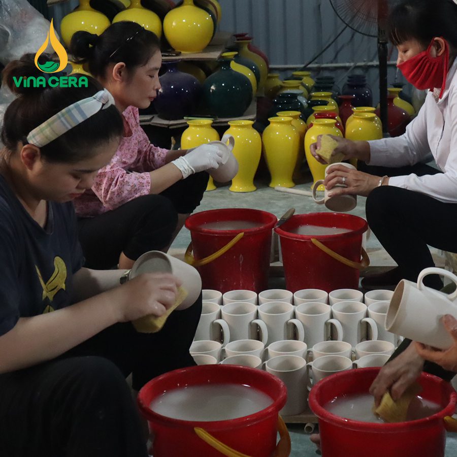 Tìm Hiểu Quy Trình Sản Xuất Gốm Sứ Bát Tràng Từ Xưởng Quy trình sản xuất gốm sứ Bát Tràng