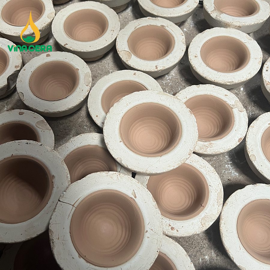 Tìm Hiểu Quy Trình Sản Xuất Gốm Sứ Bát Tràng Từ Xưởng Quy trình sản xuất gốm sứ Bát Tràng