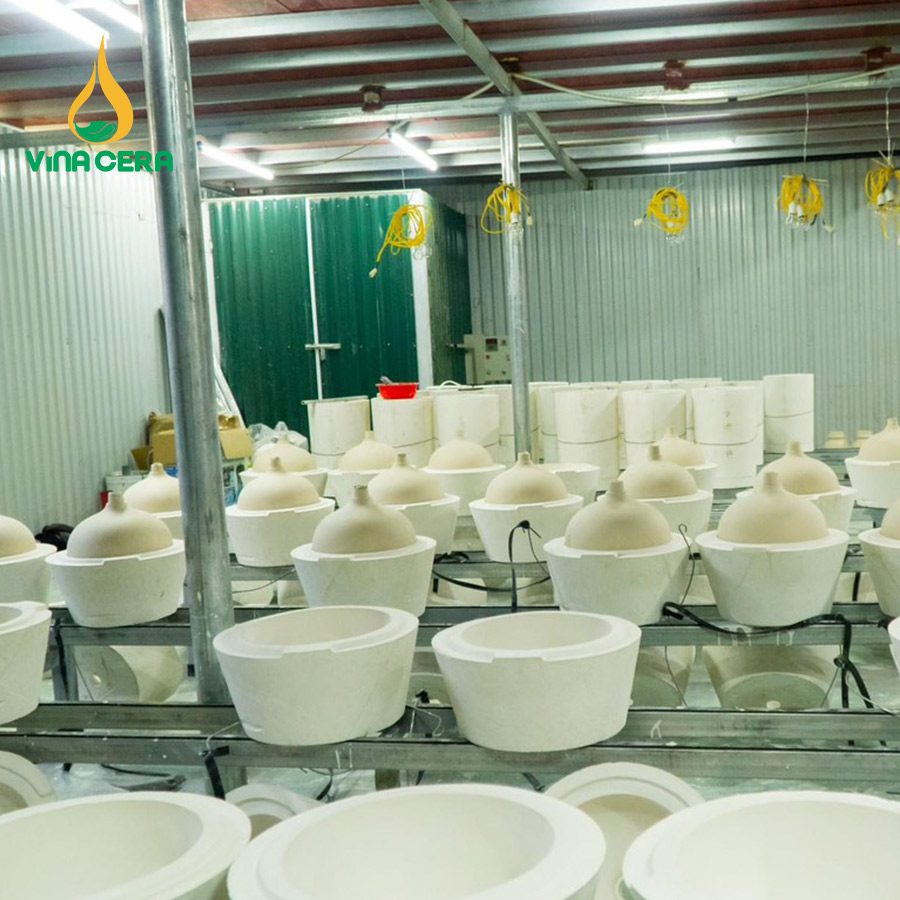 Tìm Hiểu Quy Trình Sản Xuất Gốm Sứ Bát Tràng Từ Xưởng Quy trình sản xuất gốm sứ Bát Tràng