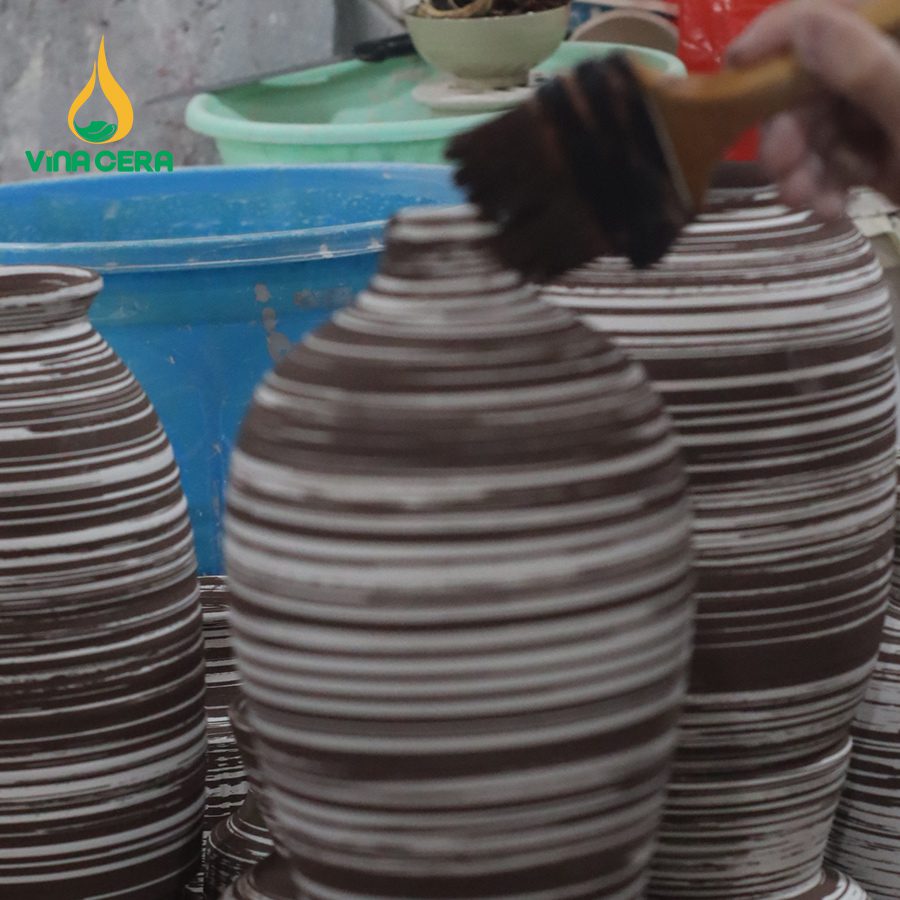 Tìm Hiểu Quy Trình Sản Xuất Gốm Sứ Bát Tràng Từ Xưởng Quy trình sản xuất gốm sứ Bát Tràng