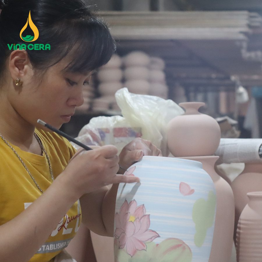 Tìm Hiểu Quy Trình Sản Xuất Gốm Sứ Bát Tràng Từ Xưởng Quy trình sản xuất gốm sứ Bát Tràng