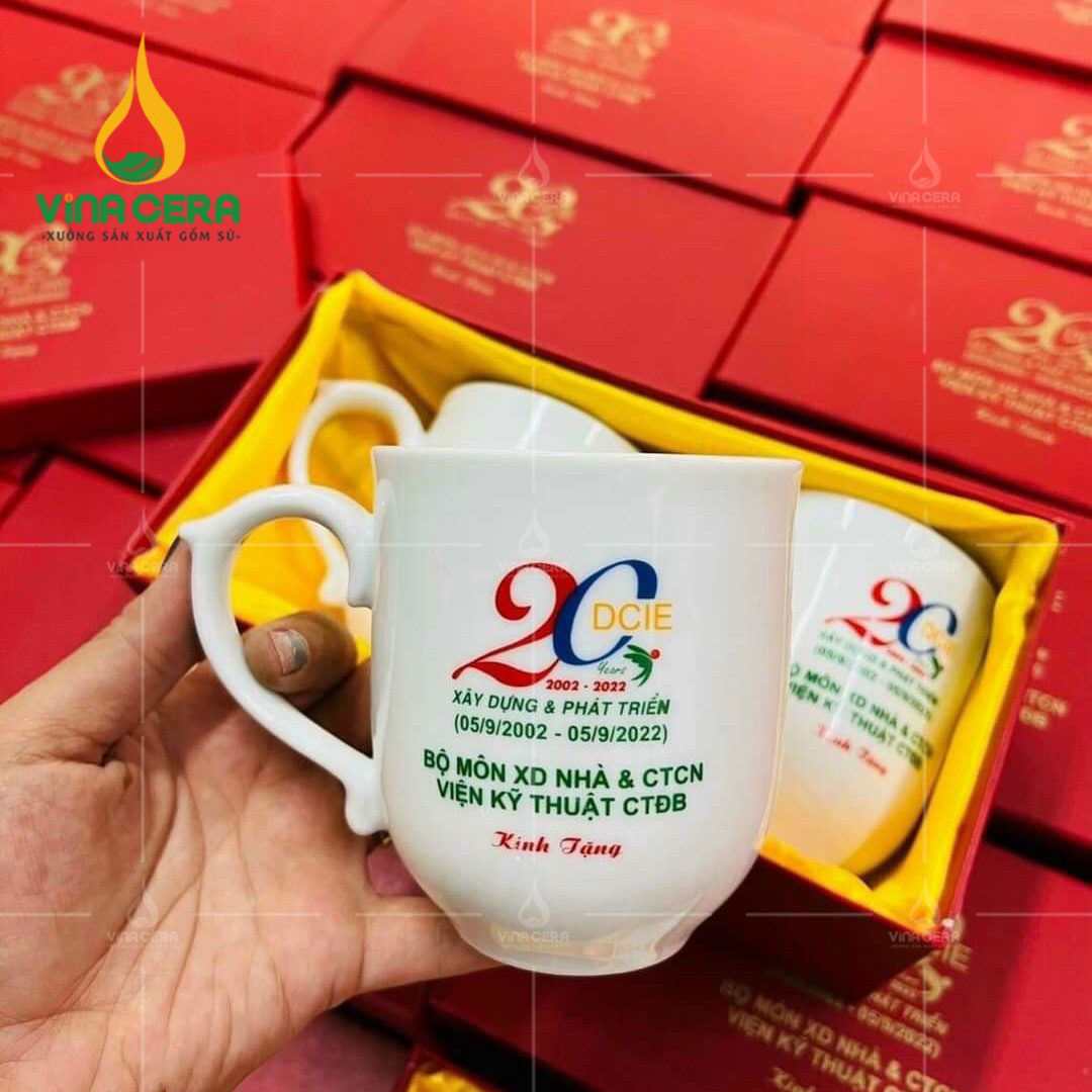 Ly Sứ Trắng Bầu Bát Tràng 350ml LS-10102224 Ly Sứ Trắng Bầu Bát Tràng Quai nhọn 350ml