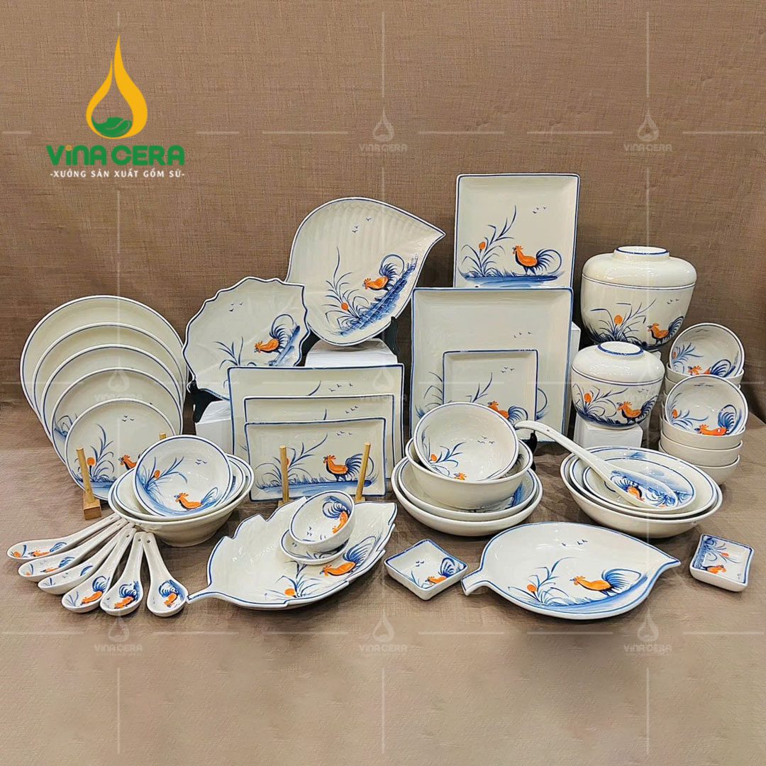 Bộ bàn ăn Bát Tràng men kem họa tiết gà trống