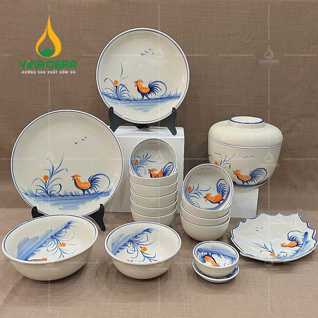 Bộ bàn ăn Bát Tràng men kem họa tiết gà trống