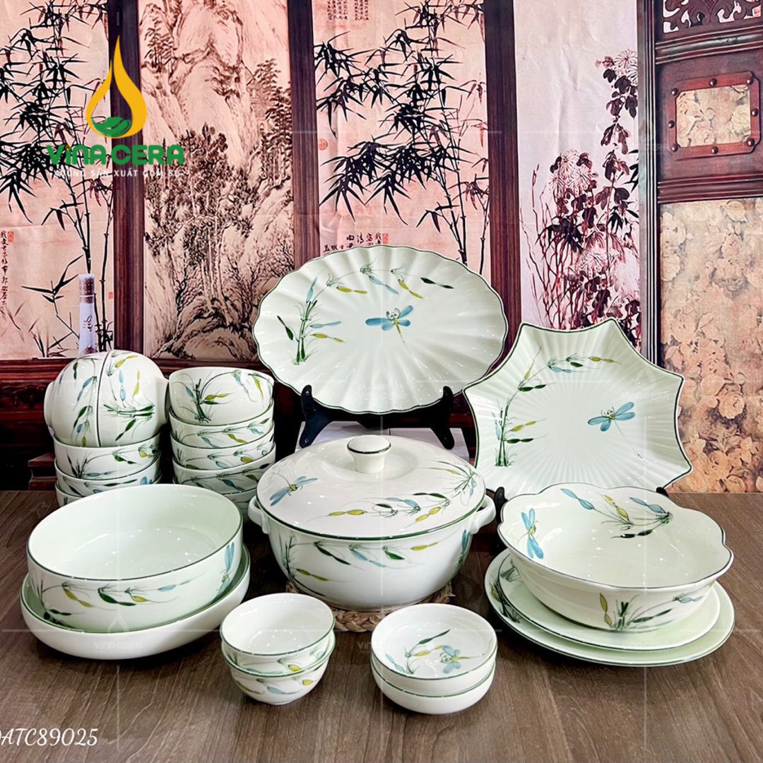Bộ bàn ăn Bát Tràng men kem vẽ trúc chuồn