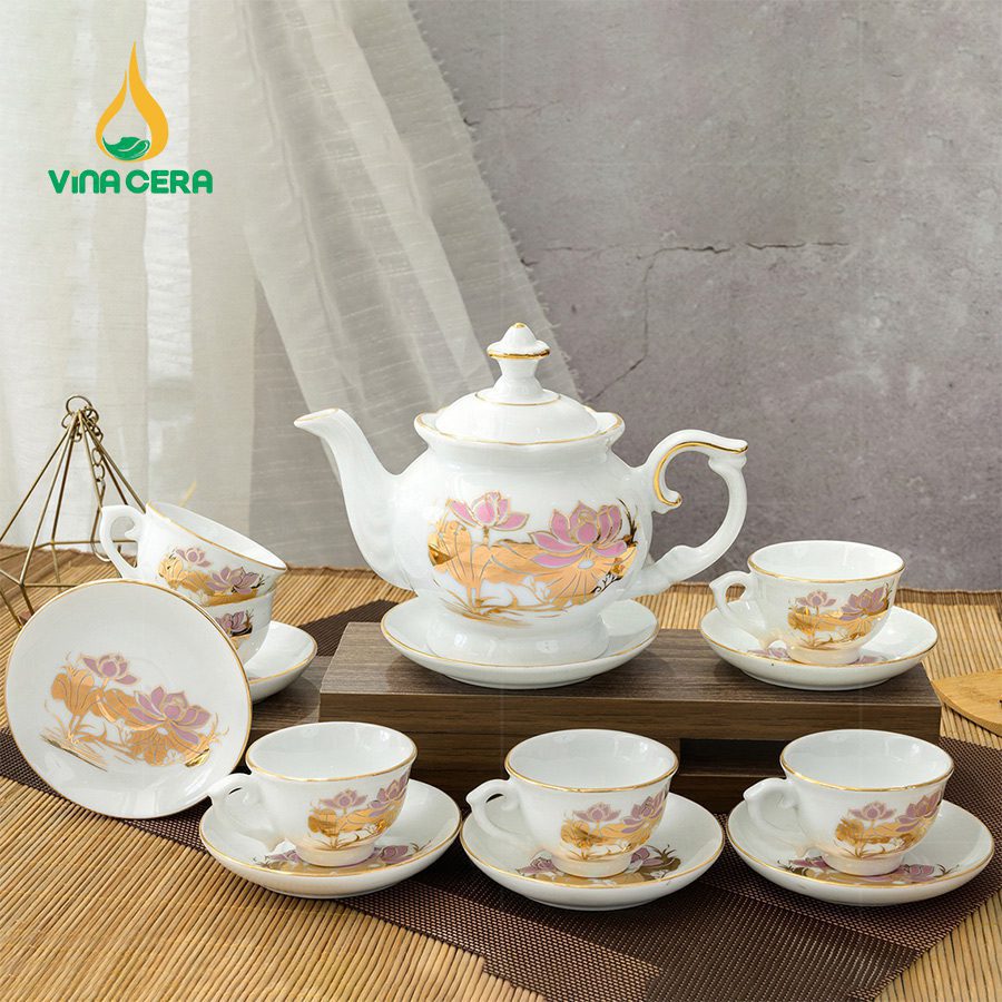 Bộ Ấm Trà Đài Cát Vàng Kim VN AC 38 Bộ Ấm Chén Đài Các Vẽ Hoa Sen Vàng Kim