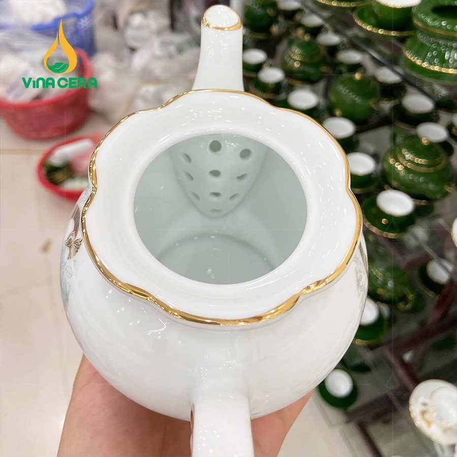 Bộ Ấm Trà Đài Cát Vàng Kim VN AC 38 Bộ Ấm Chén Dáng Đài Các Vẽ Công Vàng Kim