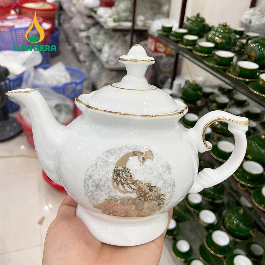 Bộ Ấm Trà Đài Cát Vàng Kim VN AC 38 Bộ Ấm Chén Dáng Đài Các Vẽ Công Vàng Kim