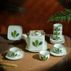 Bộ Ấm Chén Vuông Quai Đồng Vẽ Ngò Gai