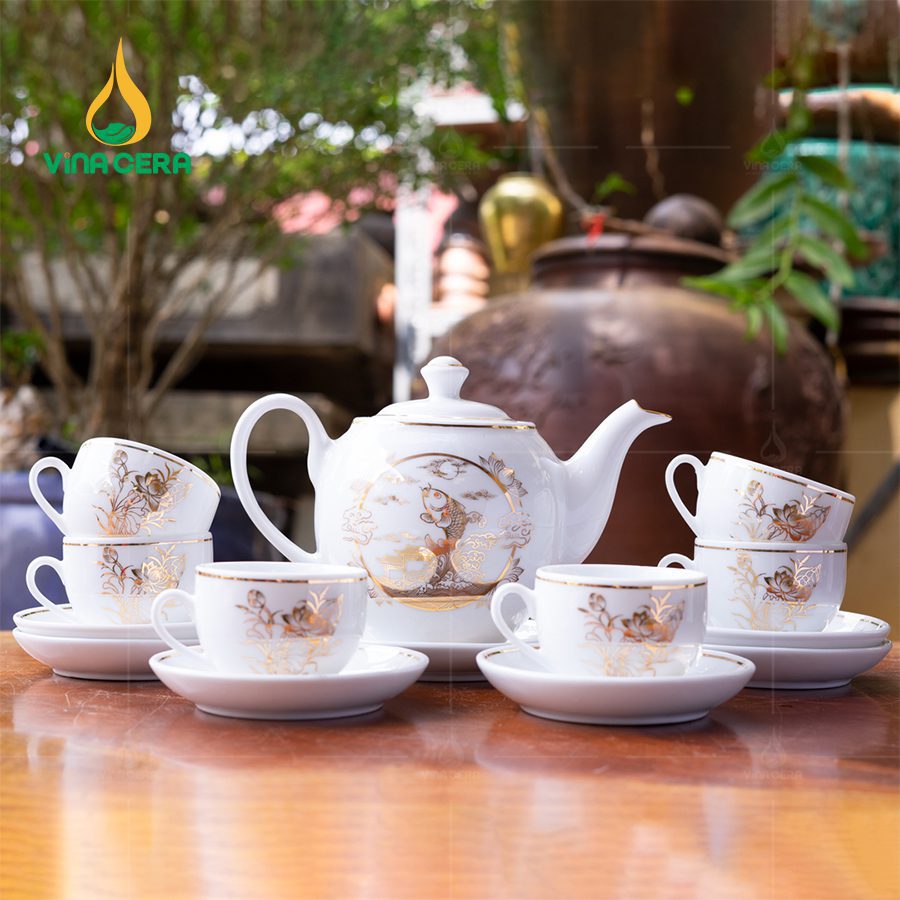 Bộ Ấm Trà Dáng Minh Long Vẽ Vàng VN AC 40
