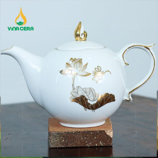 Bộ Ấm Trà Mẫu Đơn Vẽ Vàng VN AC 42