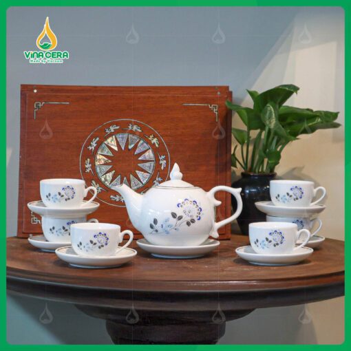 Bộ Ấm Chén Dáng Bưởi Chóp Ngọn Lửa In logo Đại Hội Đảng
