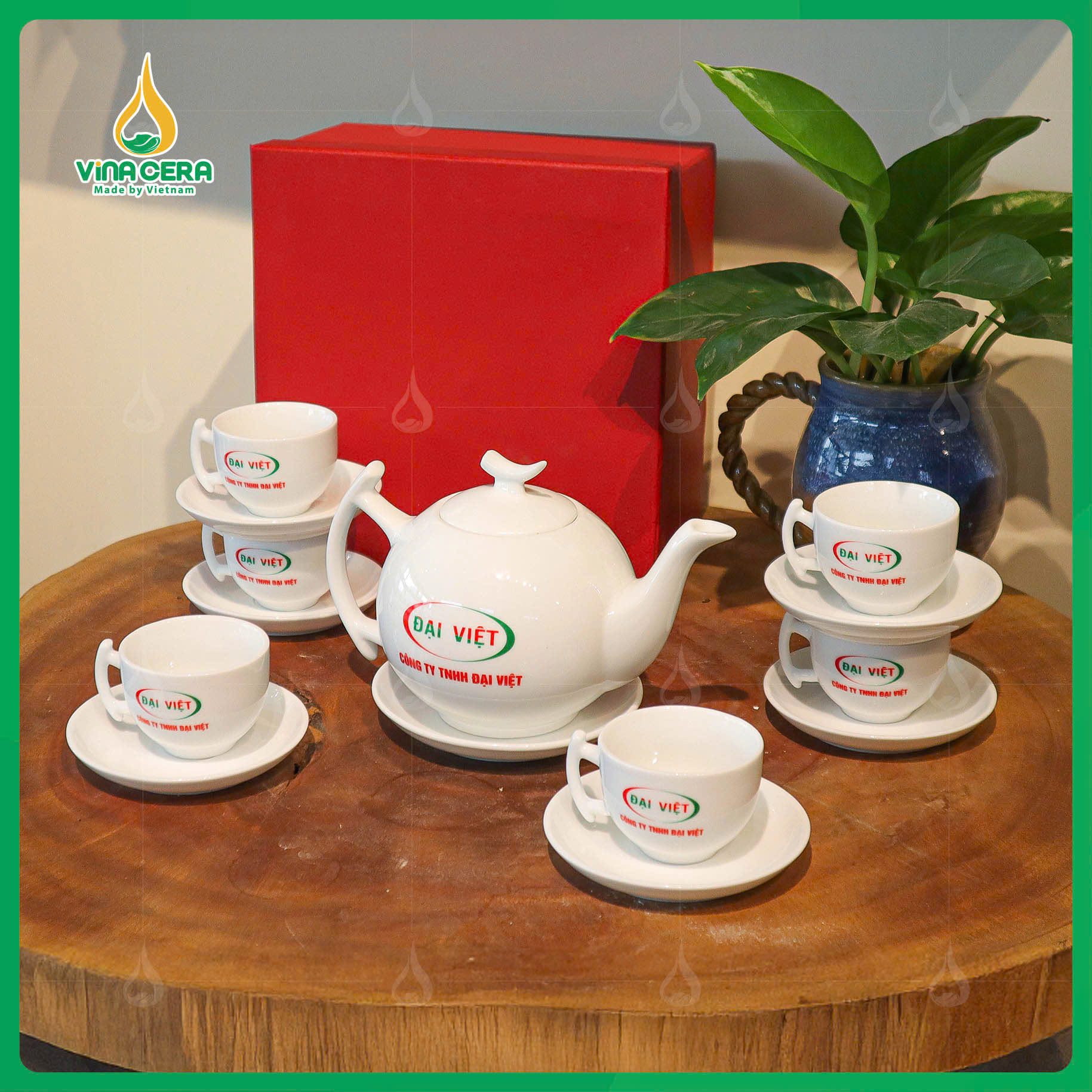 Bộ Ấm Chén Trắng Khuyết in logo Công ty Đại Việt