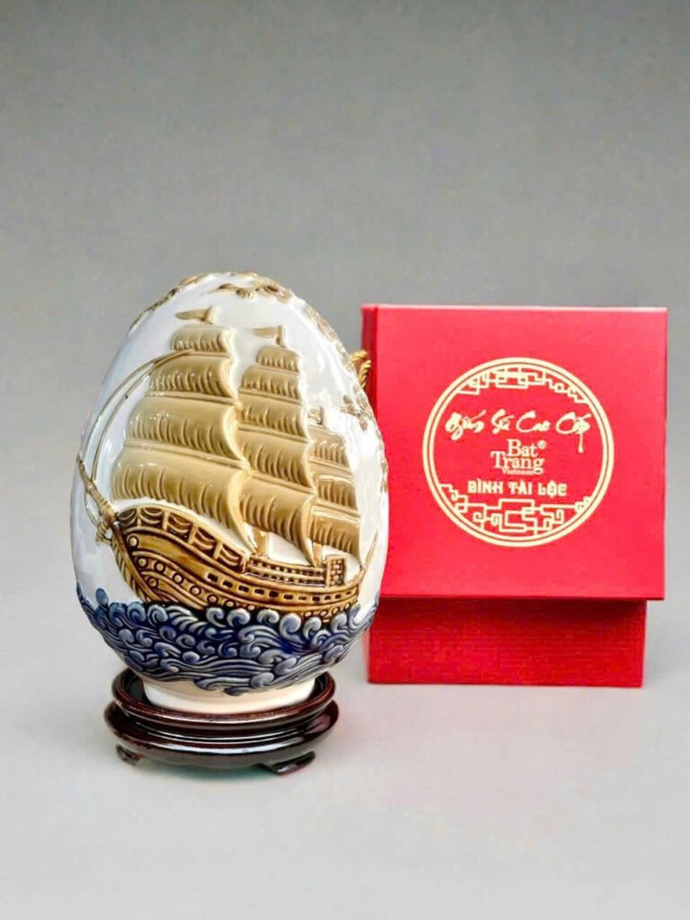 Trứng Phong thủy Thuận buồm Xuôi gió Men màu Họa tiết nổi TPT-01