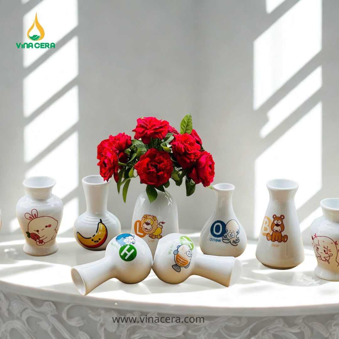 Bình Hoa Mini Gốm Sứ Quà Tặng Ngày 8/3 In Logo Theo Yêu Cầu Bình hoa mini gốm sứ quà tặng ngày 8/3 in logo theo yêu cầu