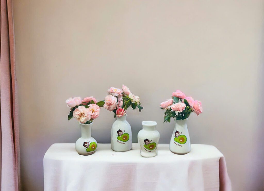 Lọ Hoa Quà Tặng 8/3 ý nghĩa – Giải Pháp Quà Công Ty In Logo Tinh Xảo & Hiệu Quả Lọ Hoa Quà Tặng 8/3 ý nghĩa