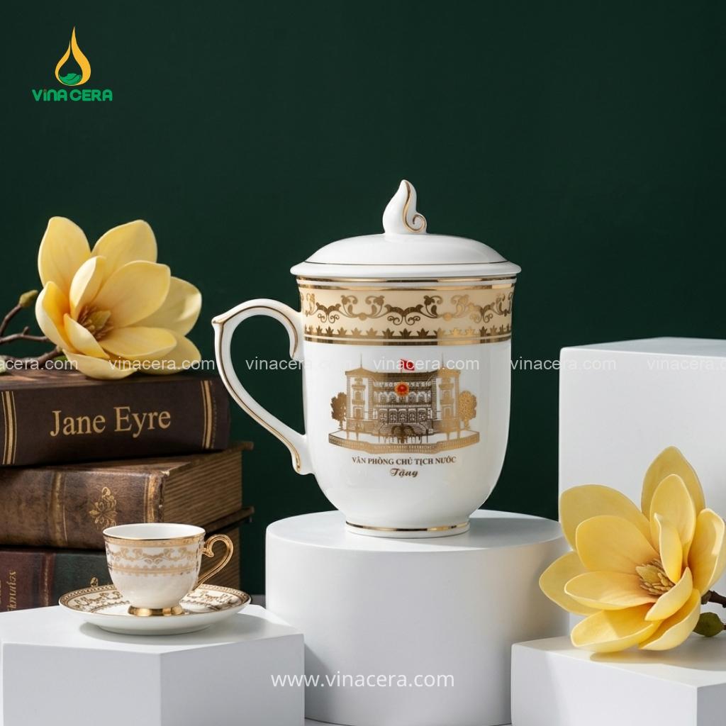 Ly Sứ In Logo Kẻ Chỉ Vàng Cao Cấp – Quà Tặng Doanh Nghiệp Sang Trọng