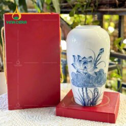 Bình Hoa Sứ Trắng Vẽ Tay Hoa Sen – SVN BH 07032404