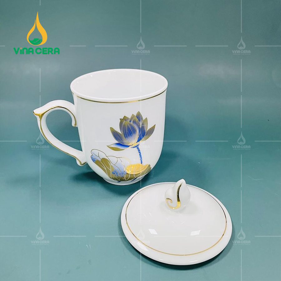 Ly Sứ Ngọn Lửa Sen Xanh Kẻ Vàng (8) Ly Sứ Ngọn Lửa Sen Xanh Kẻ Vàng (1)