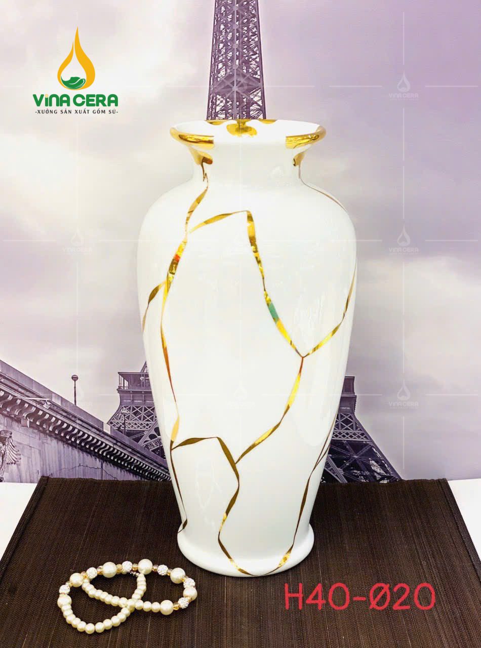 binh-hoa-su-trang-ve-vang-in-logo (19) Bình Hoa Sứ Trắng Vẽ Vàng