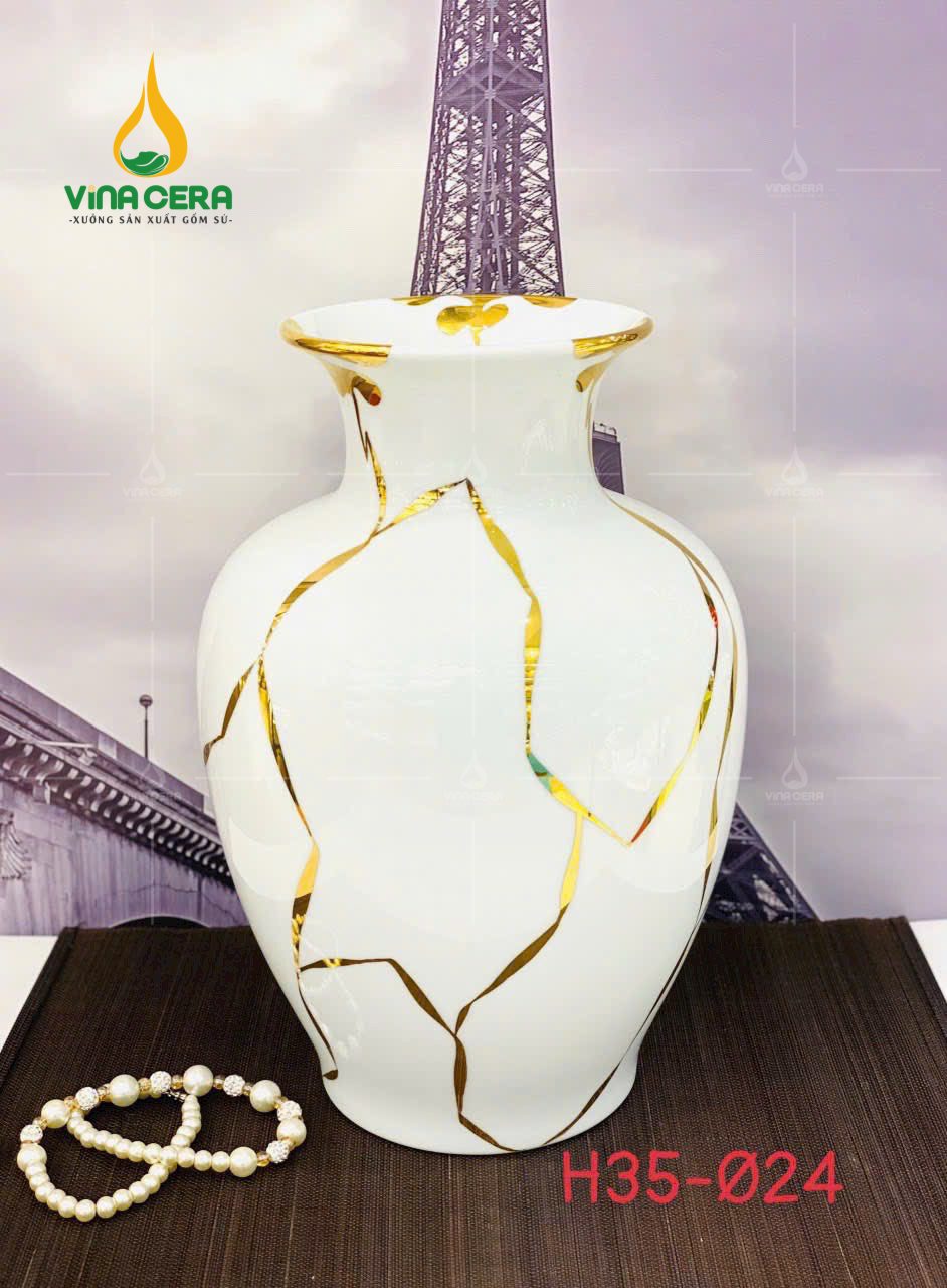 binh-hoa-su-trang-ve-vang-in-logo (36) Bình Hoa Sứ Trắng Vẽ Vàng