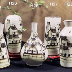 Bình Hoa Vẽ Tay Phố Cổ Xưa