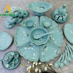 Bộ Chén Đĩa Sứ Hoa Mặt Trời Men Ngọc Vẽ Hoa - SVN BBA 02042401 Bộ Chén Đĩa Sứ Hoa Mặt Trời Men Ngọc Vẽ Hoa – SVN BBA 02042401