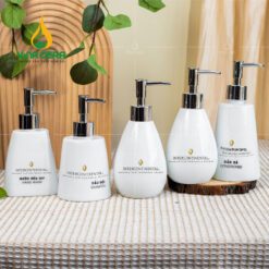 Bộ Nhà Tắm Men Xanh Lục Vẽ Vàng